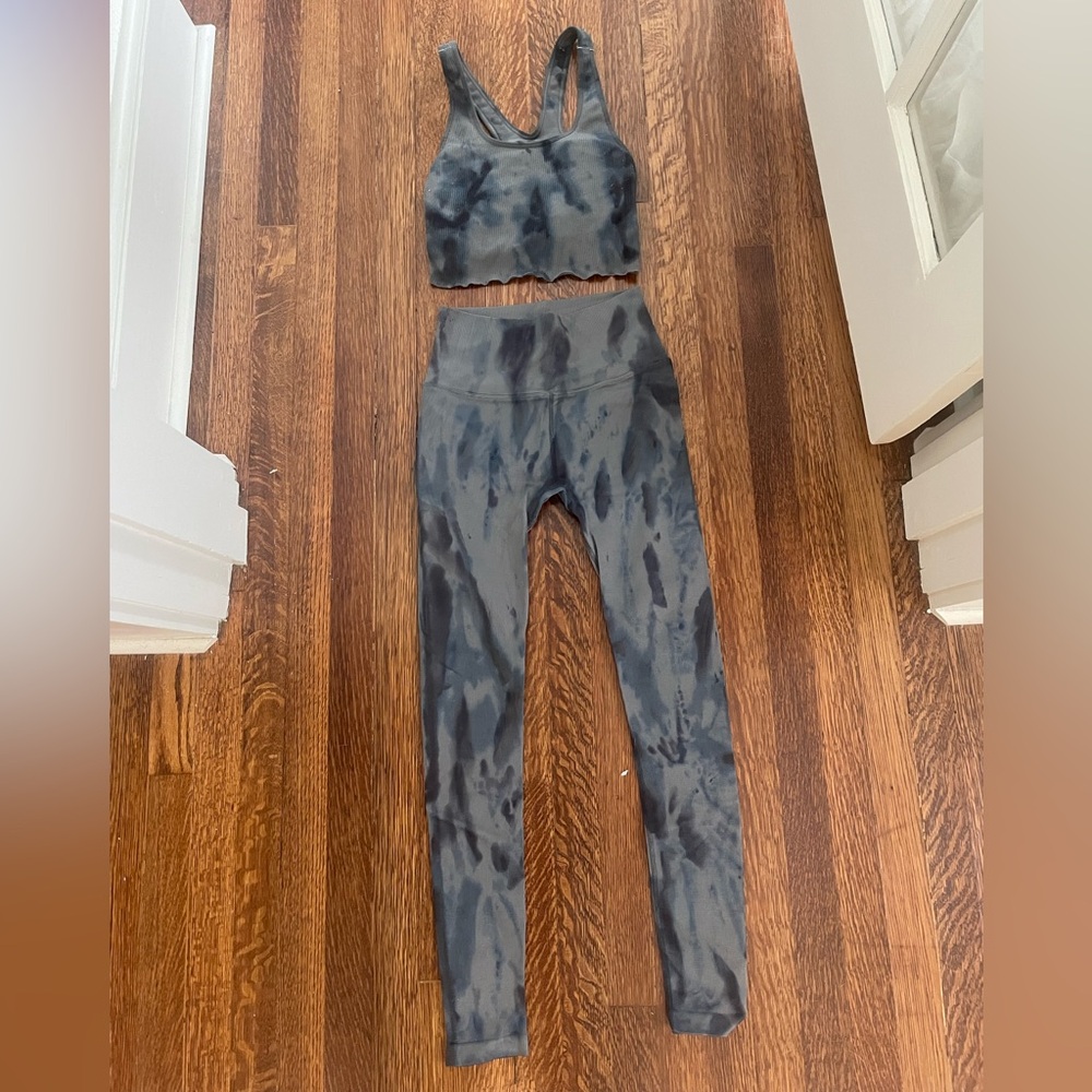 Spiritual Gangster Black Gray Tie-Dye Legging and Sports Bra Set